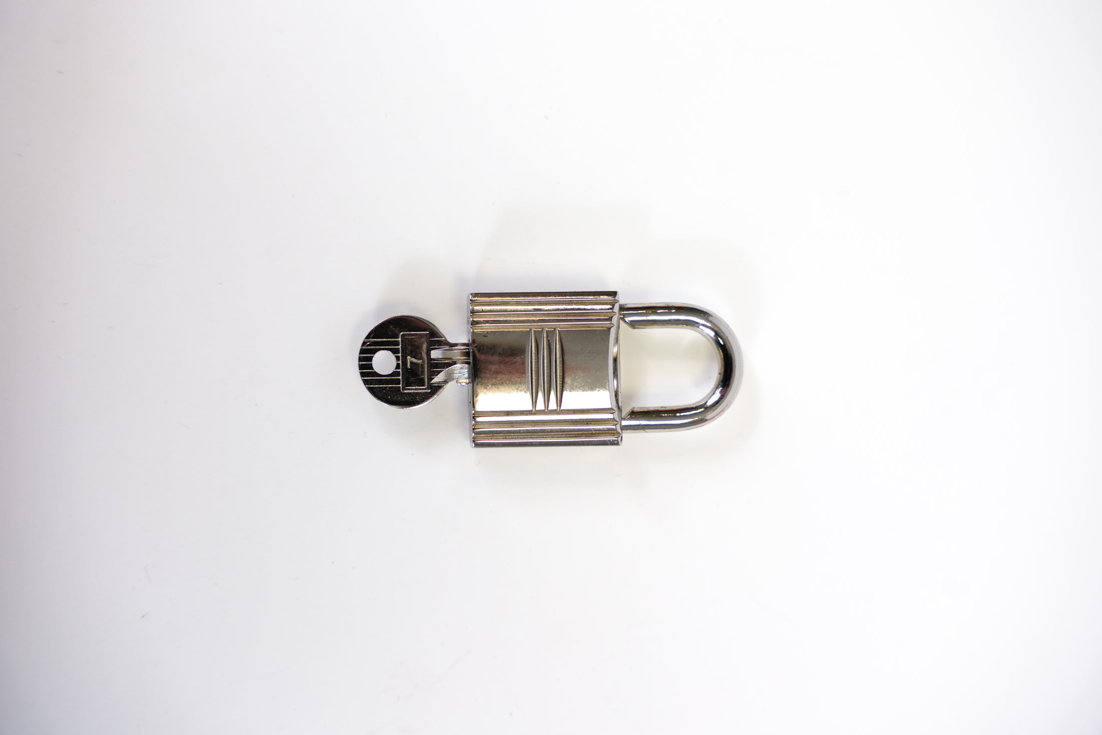 Hermes padlock